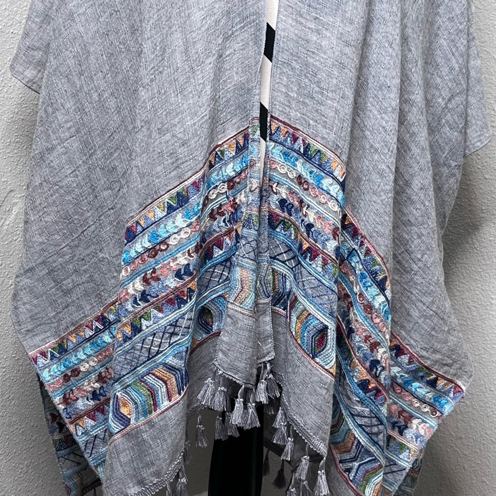 Bohemian Embroidered One Size Open Front Poncho C… - image 5